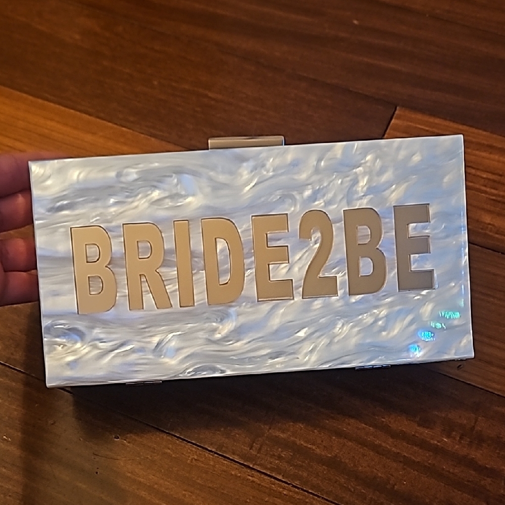 White and Gold Bride2Be Clutch